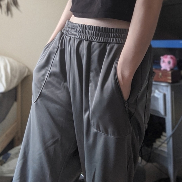 Kappa~ Grey Track Pants - Picture 3 of 4